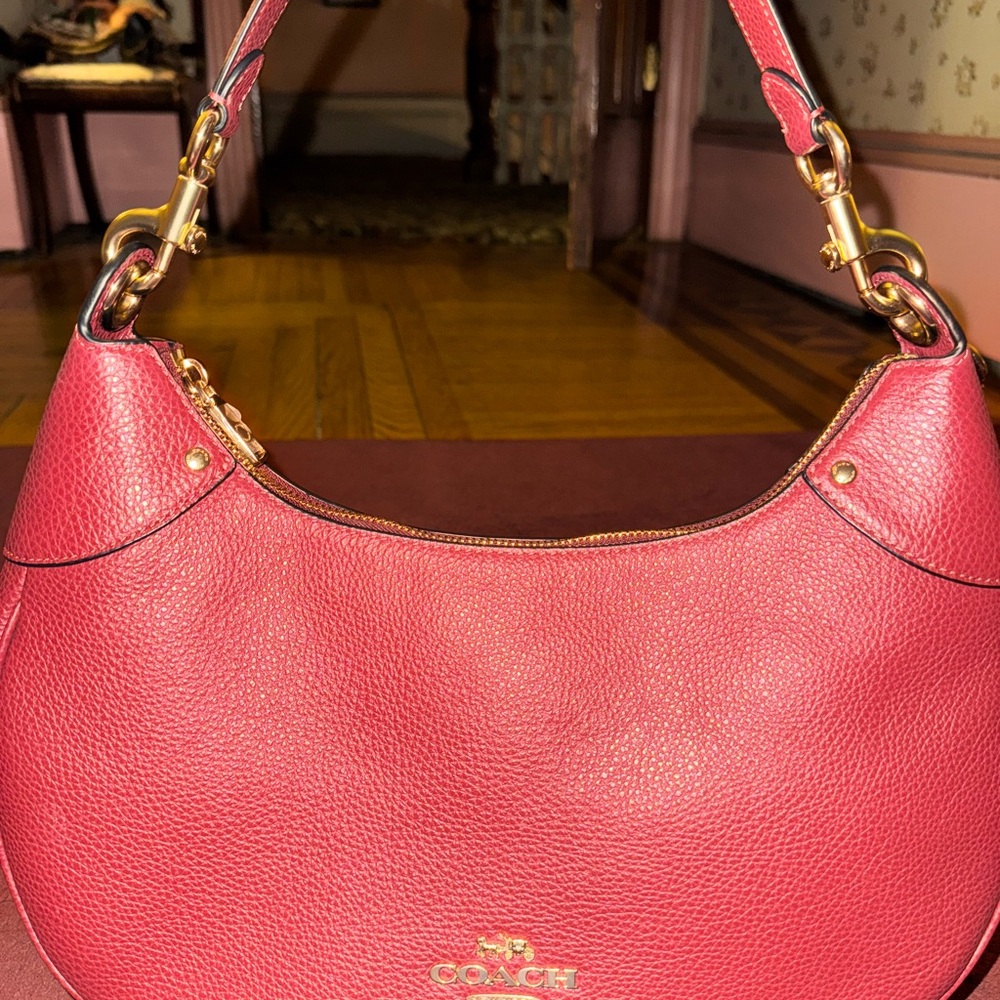 Mara Hobo Coach Red Pebbled Leather